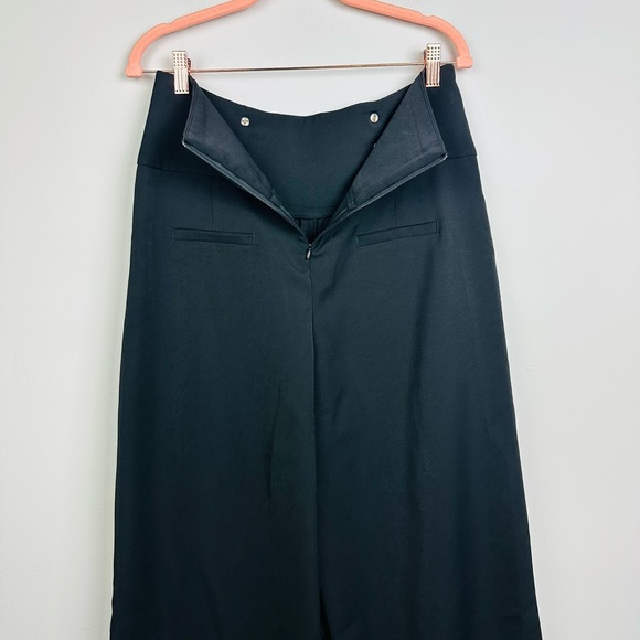 HALARA NWT Black Wide-Leg Pants with Gold Buttons Size Medium - Picture 7 of 11